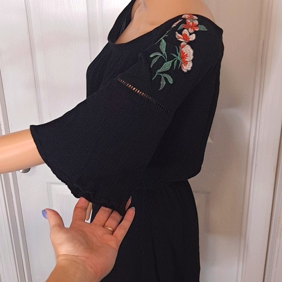 Love, Fire Mid-Length Sleeve Black Romper Shorts with Embroidered Floral Design - Picture 9 of 14